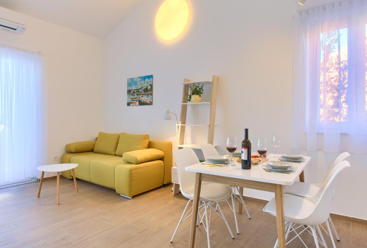 Apartments Meri Нивице Экстерьер фото